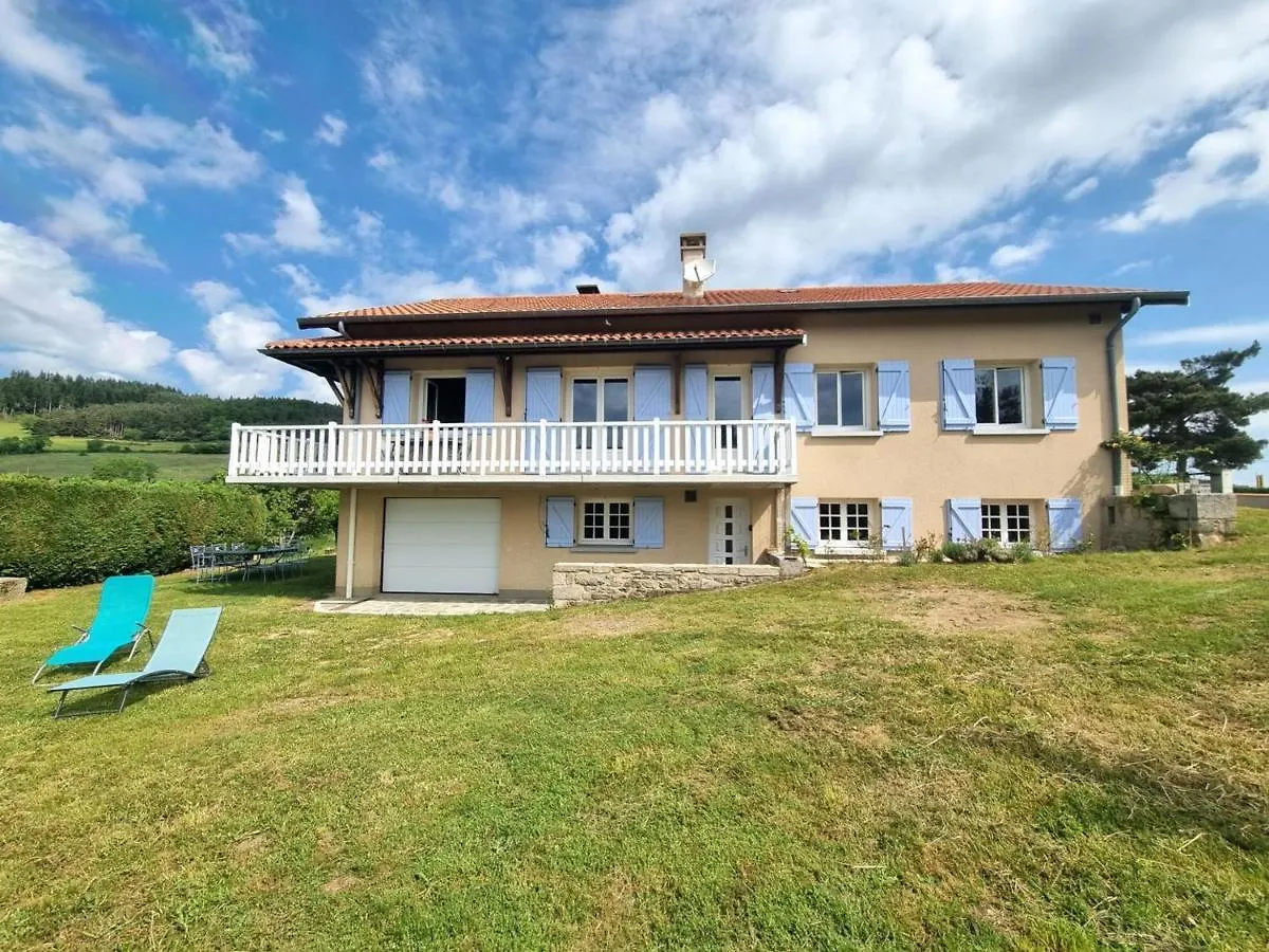 Maison Lumineuse Avec Jardin, Garage, Jeux Exterieurs, Animaux Acceptes - Fr-1-496-291 Saint-Georges-en-Couzan 0*,  France