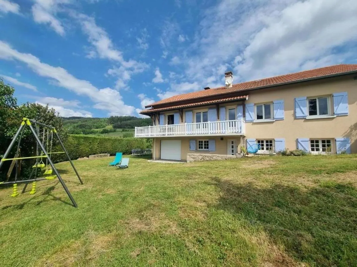 Holiday home Maison Lumineuse Avec Jardin, Garage, Jeux Exterieurs, Animaux Acceptes - Fr-1-496-291 Saint-Georges-en-Couzan