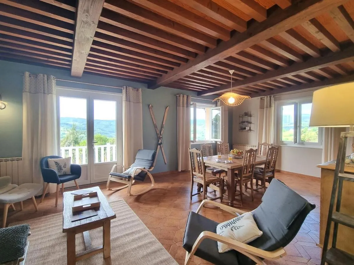 Holiday home Maison Lumineuse Avec Jardin, Garage, Jeux Exterieurs, Animaux Acceptes - Fr-1-496-291 Saint-Georges-en-Couzan