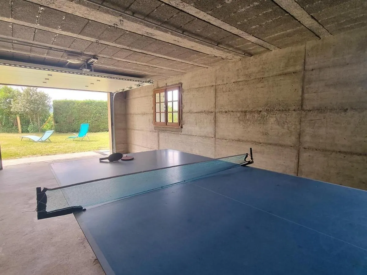 Maison Lumineuse Avec Jardin, Garage, Jeux Exterieurs, Animaux Acceptes - Fr-1-496-291 Saint-Georges-en-Couzan 0*,  France